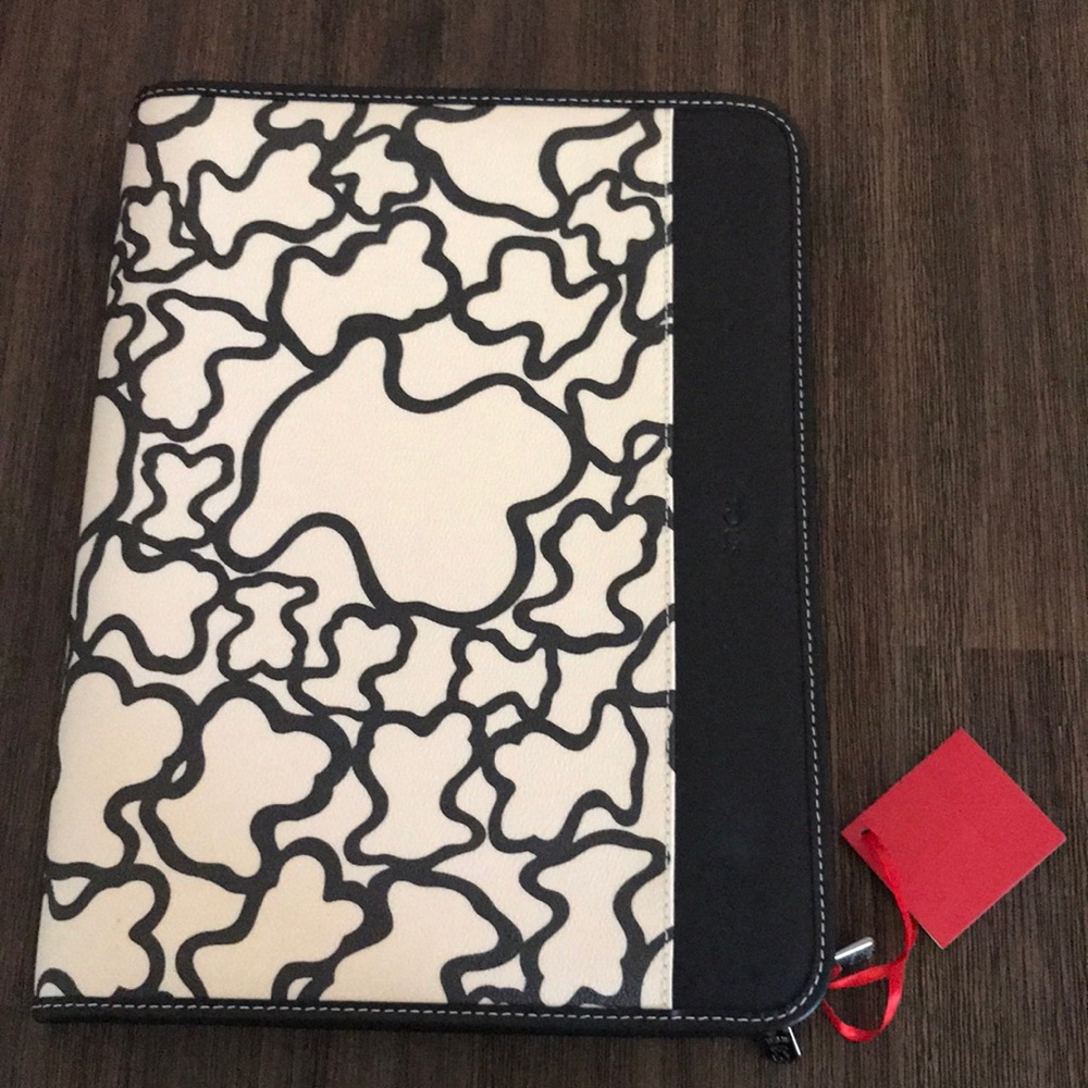 Brand new Tous Portfolio